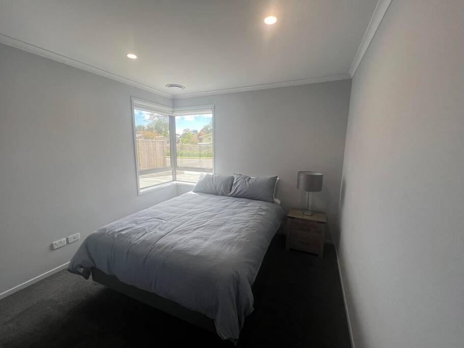 Fairbank Avenue Villa Stratford Bagian luar foto