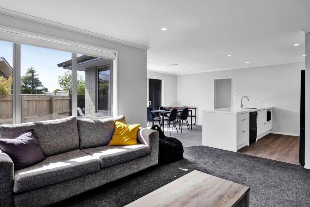 Fairbank Avenue Villa Stratford Bagian luar foto